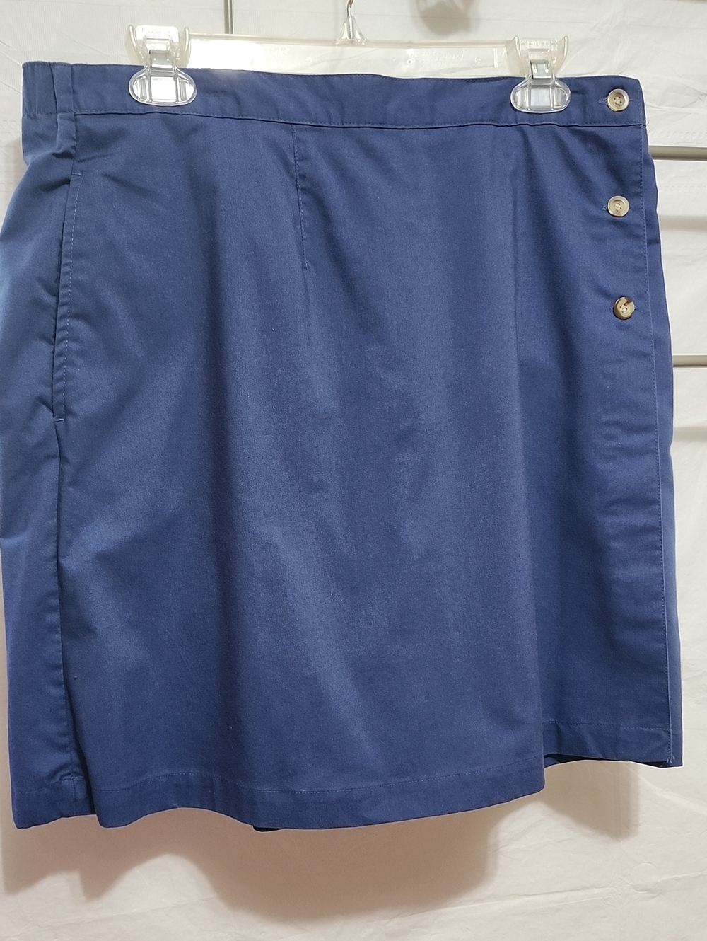 NWOT SZ 14 Karen Scott Navy Skort